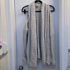 Chelsea28 Gray Cold Shoulder Cardigan Size XS/S